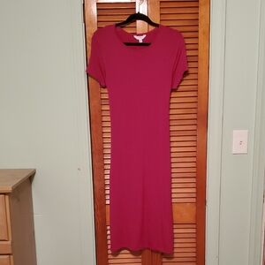 Time and Tru Fuchsia Midi Dress